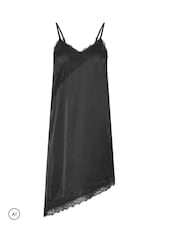 Schwarz - PixieGirl Petite Self Lace Satin Asymmetric Dress - Bild 5 von 6