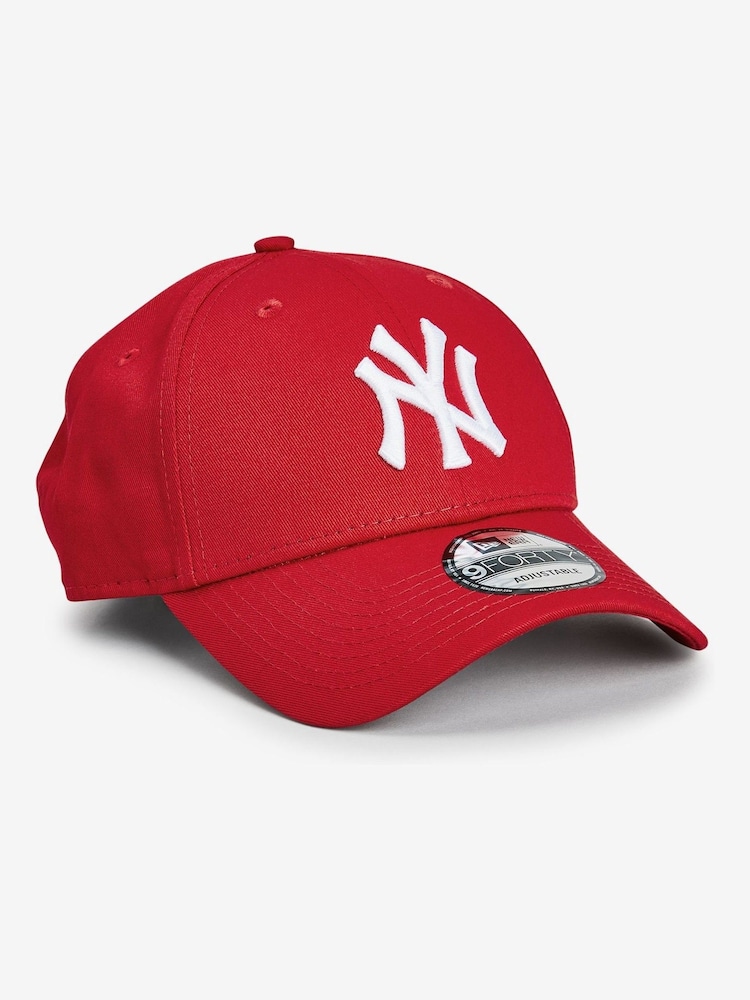 New Era® New York Yankees Essential 9FORTY 100% Cotton Cap - Image 2 of 4