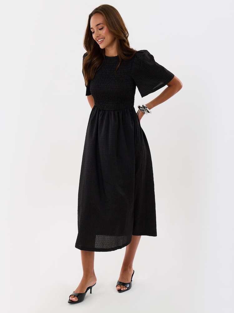Threadbare Puffermet Kjole og rynkete detaljer - Bilde 1 av 4