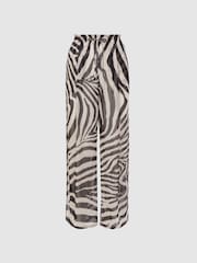 Reiss Black/White Farley Zebra Print Split Hem Beach Trousers - Image 2 of 4