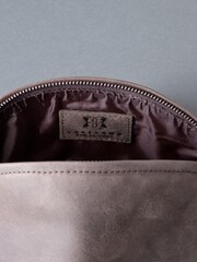 Lakeland Leather Brown Hunter Rugby Ball Wash Bag - Image 4 of 4