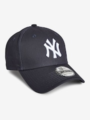 New Era® New York Yankees Essential 9FORTY 100% Cotton Cap - Image 2 of 3