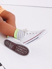 أبيض - حذاء رياضي للأطفال Chuck Taylor All Star Ox من Converse  - صورة 4 من 4
