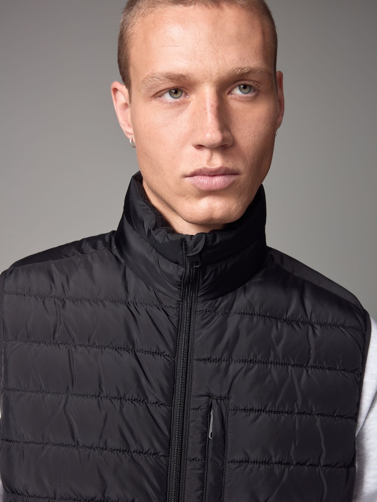 Schwarz - Spritzwasserabweisende leichte Puffer-Weste - Image 4 of 8
