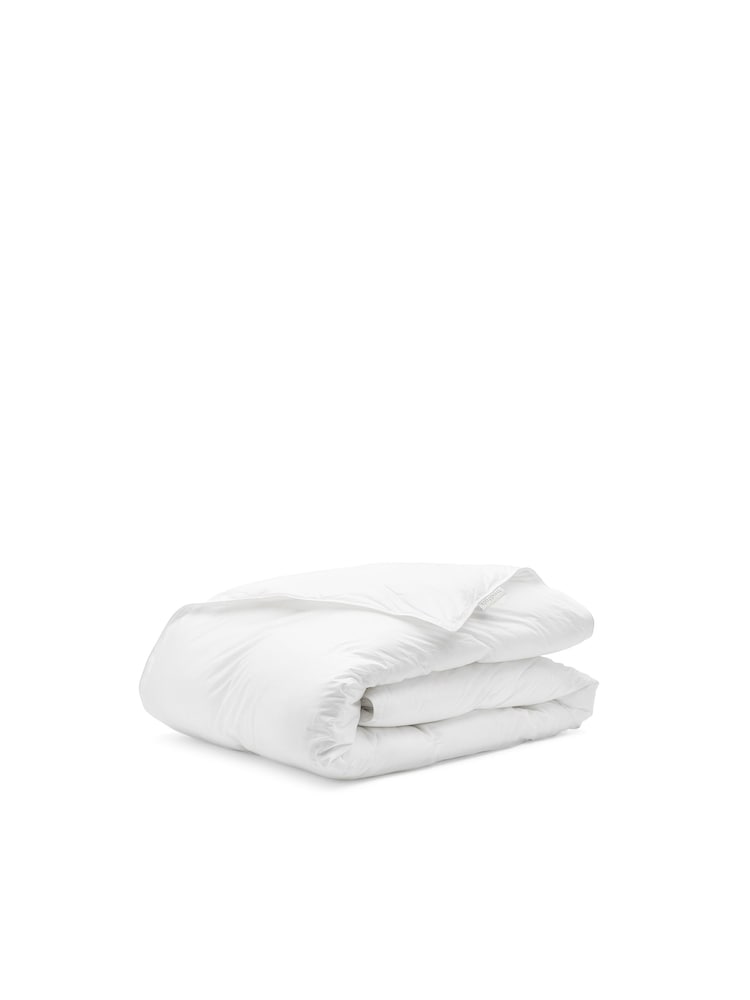 Bedfolk The Feather & Down 4.5 Tog Duvet - Image 6 of 6 Bedfolk The Feather & Down 4.5 Tog Duvet - Image 6 of 6