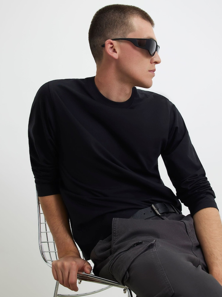 River Island Black Regular Fit Essential T-Shirt - Image 4 of 4