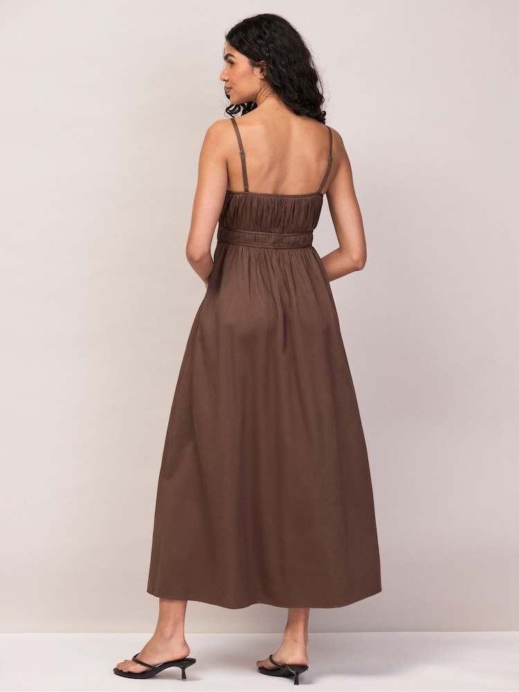 Ro&Zo Brown Ruched Detail Midi Dress - Image 2 of 6
