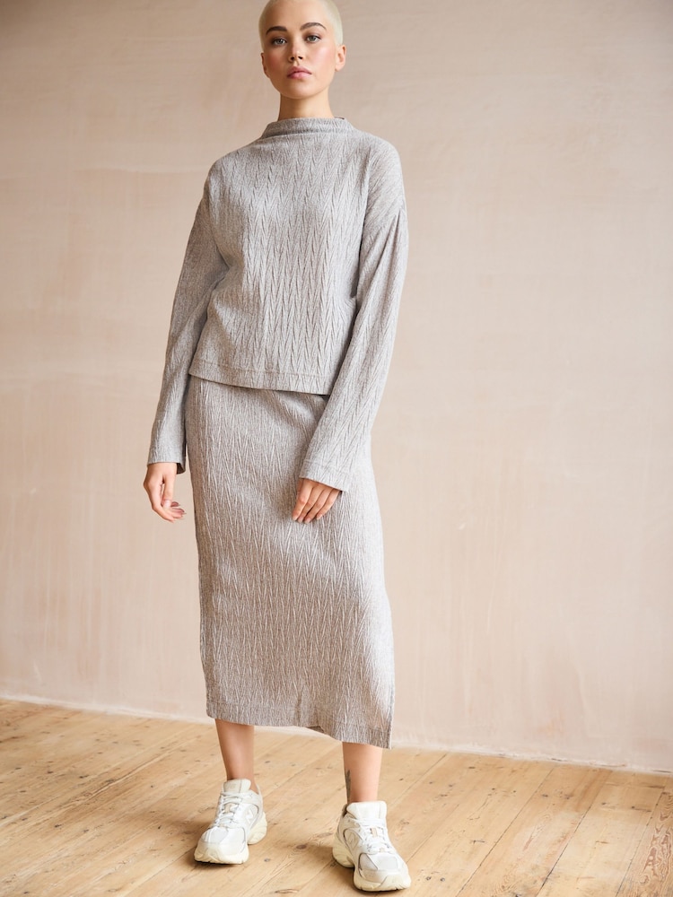 Neutral Plissé Textured Soft Touch Cosy Skirt - Image 2 of 7