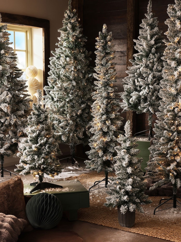 White Snowy 6ft Christmas Tree - Image 3 of 7