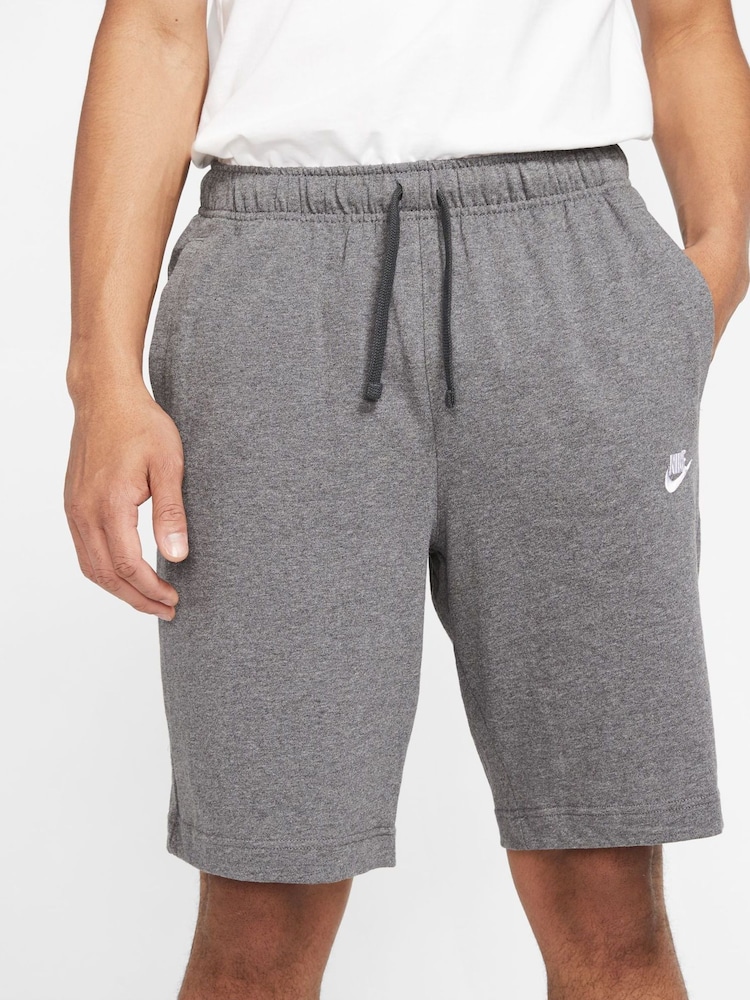 Gris oscuro - Pantalones cortos de algodón 100 % Club de Nike - Imagen 2 de 10