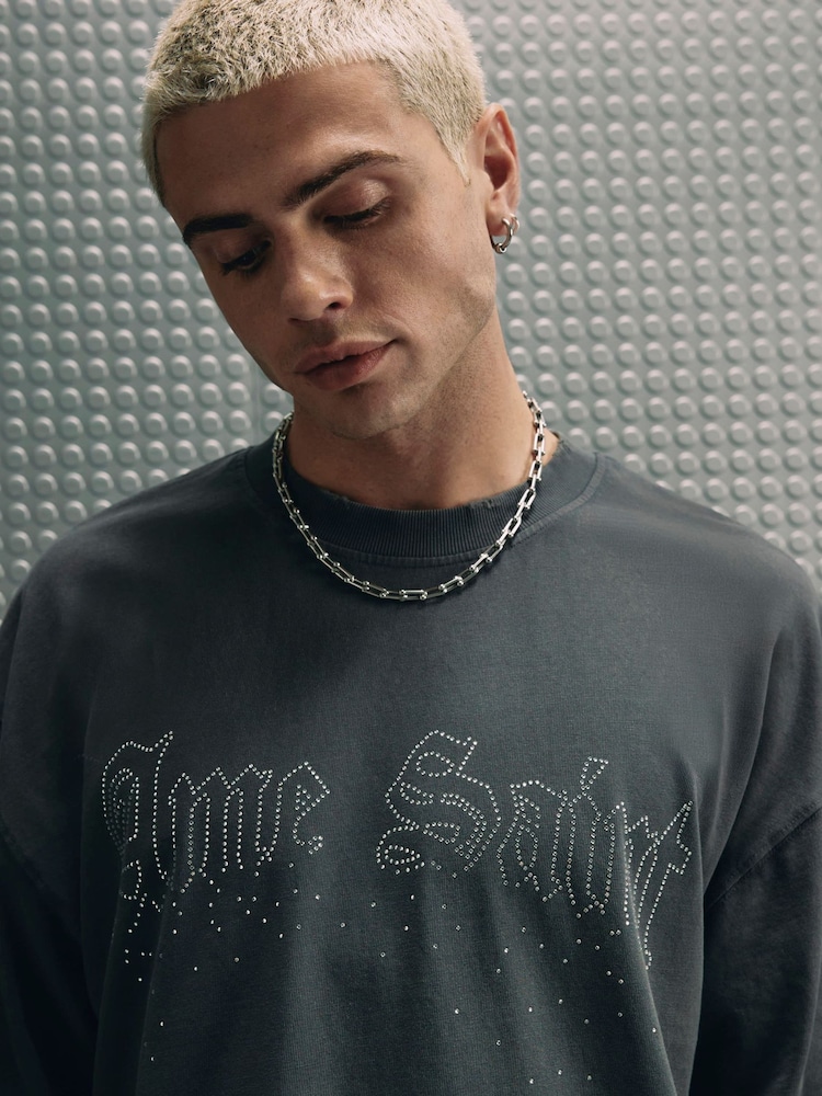 River Island Black Regular Fit Ame Saint T-Shirt - Image 2 of 3 River Island Black Regular Fit Ame Saint T-Shirt - Image 2 of 3