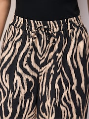 Ro&Zo Black Zebra Print Trousers - Image 4 of 6