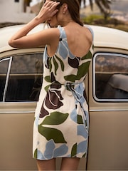 Ro&Zo Blue Petite Stencil Floral Print Mini Dress - Image 4 of 4