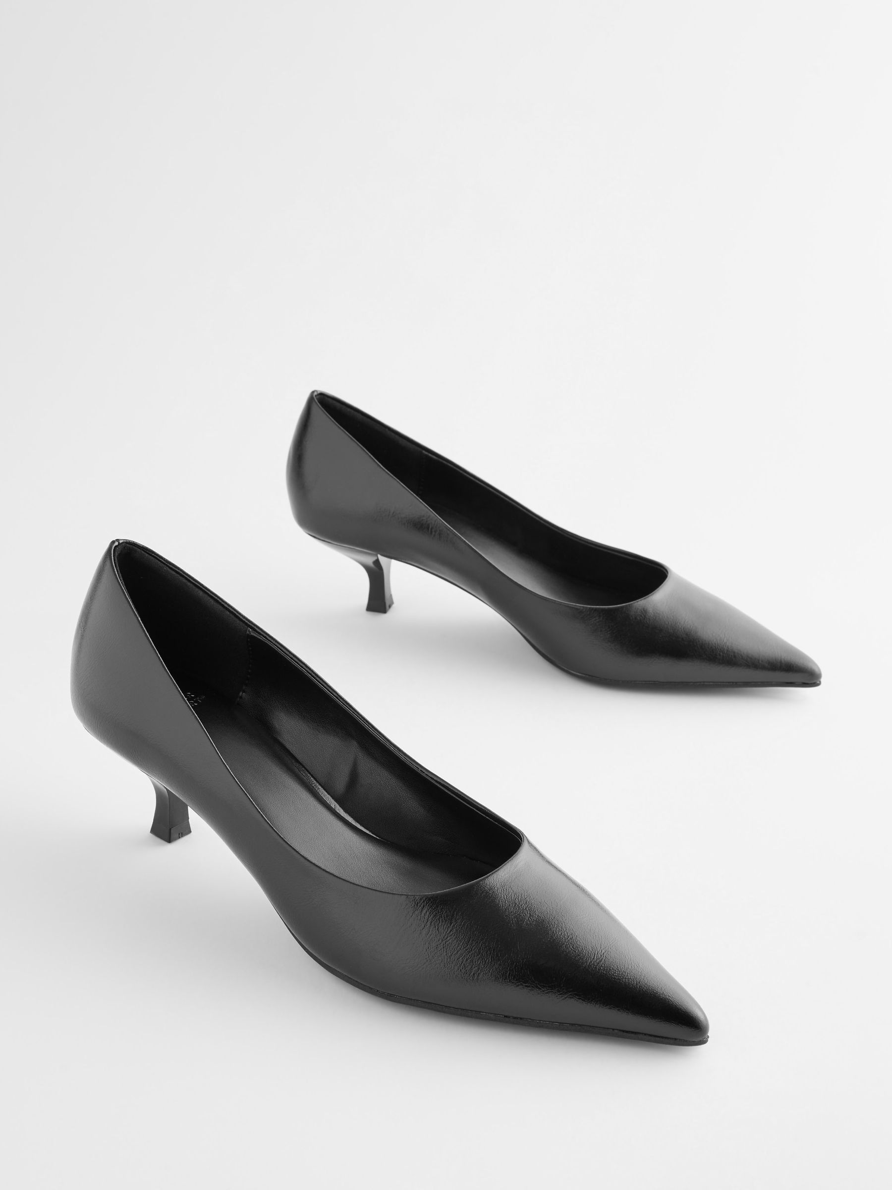 Women's wide width kitten heel shoes hot sale