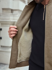 Neutrale Farbe - Bomberjacke mit Teddyfutter in Wolloptik - Bild 7 von 13