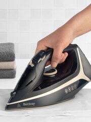 Beldray Steam Iron 2600W - Image 1 of 4