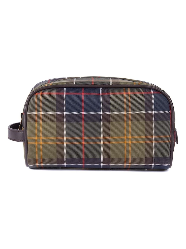 حقيبة مشمّع لمستلزمات العناية الشخصية من Barbour® - صورة 2 من 4 حقيبة مشمّع لمستلزمات العناية الشخصية من Barbour® - صورة 2 من 4