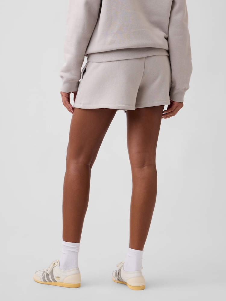 Gap Beige Logo Shorts - Image 2 of 5