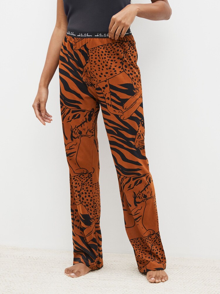 Black Tiger - Image 2 of 11