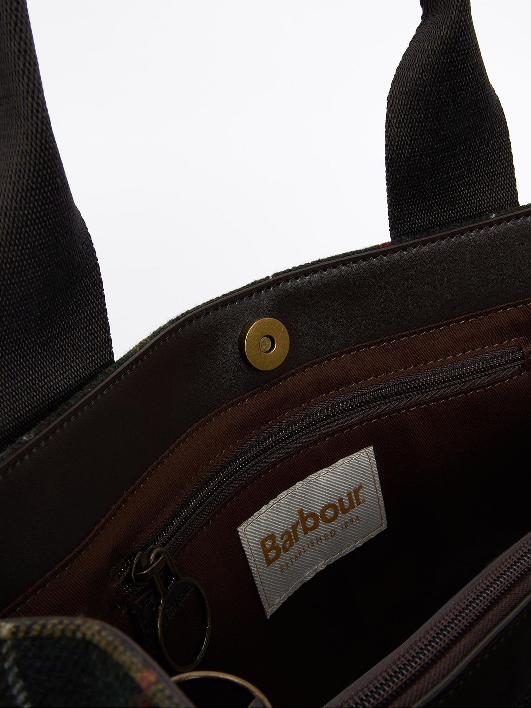 Kaufe Sie Barbour Turnberry karierte Tragetasche mit Schottenmuster bei Next Deutschland