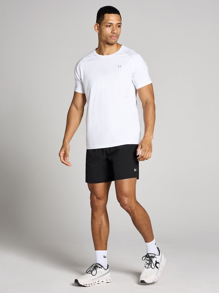 MyProtein Black 7 Inch Woven Training Shorts - Image 4 of 4