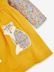 Amarillo mostaza con zorro - Conjunto para bebé niña de 2 piezas con camiseta y pichi con aplique de JoJo Maman Bébé - Imagen 4 de 6