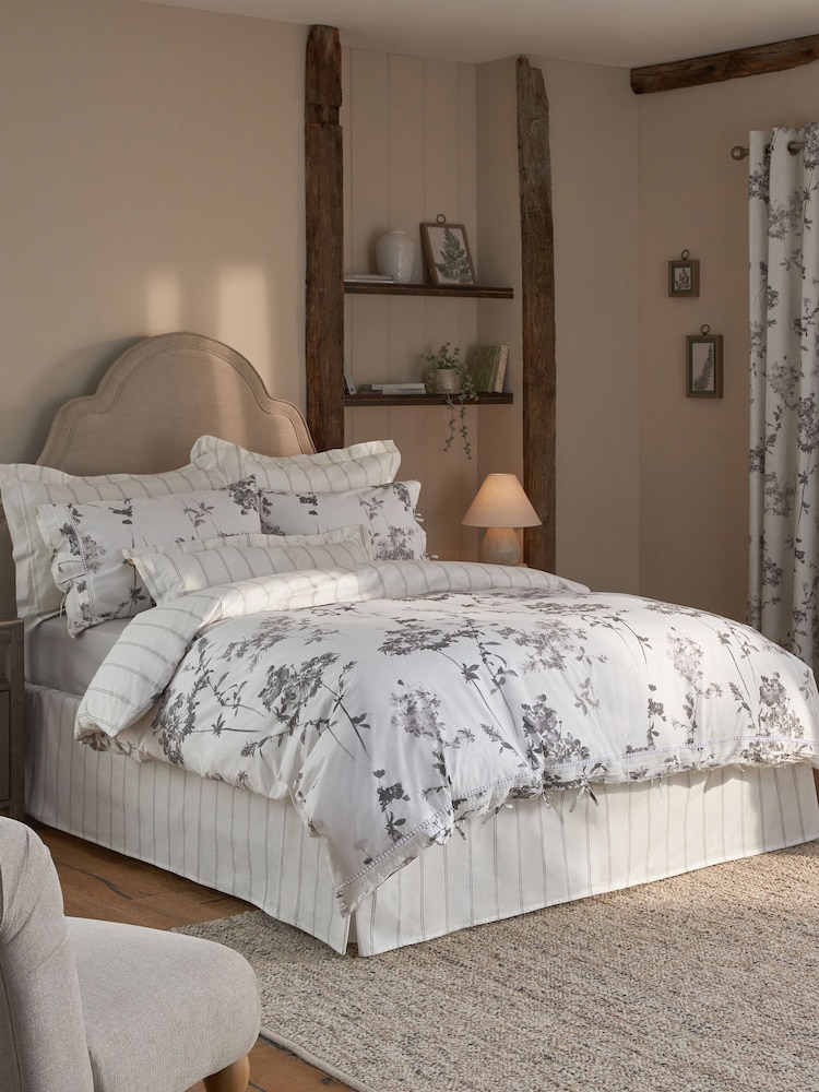 Grey/White 200 Thread Count 100% Cotton Floral Duvet Cover and Pillowcase Set - Image 1 of 5 Grey/White 200 Thread Count 100% Cotton Floral Duvet Cover and Pillowcase Set - Image 1 of 5