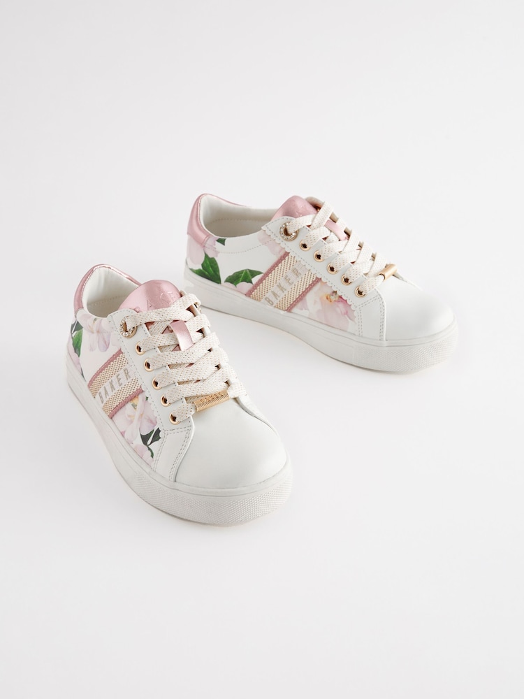Baker by Ted Baker dekliški cvetlični športni copati z vezalkami - Slika 1 iz 7 Baker by Ted Baker dekliški cvetlični športni copati z vezalkami - Slika 1 iz 7