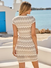 Sosandar Natural Chevron Print Keyhole Detail Shift Dress - Image 4 of 5