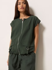 PixieGirl Petite Cargo Gilet & Wide Leg Trousers Set - Imagem 2 de 5