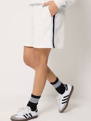 PixieGirl Petite Stripe Collar Sweat Top & Shorts Set - Image 5 sur 7