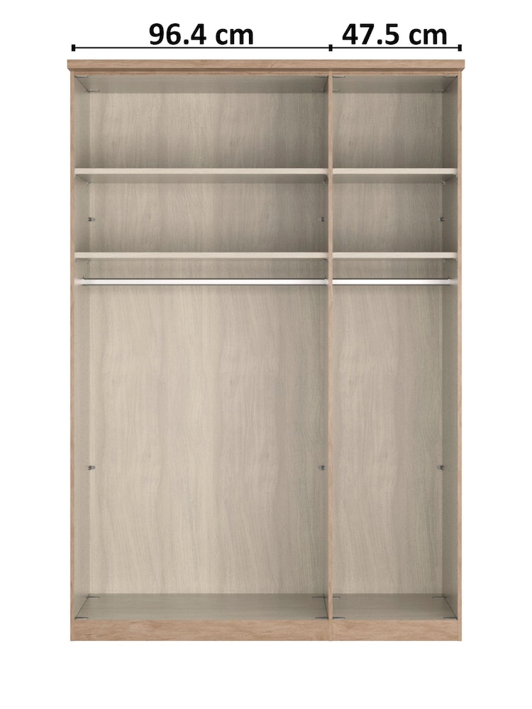 Wiemann Holm Oak Torquay Wood Semi Fitted Triple Wardrobe - Image 4 of 4