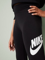 Черный - Леггинсы с классической талией и логотипом Nike Essentials - Image 4 of 7