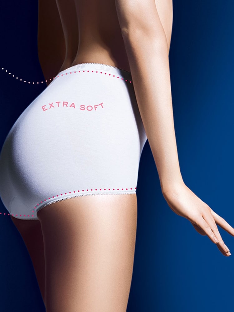 Sloggi Basic Maxi Briefs 3 Pack - Image 7 of 7