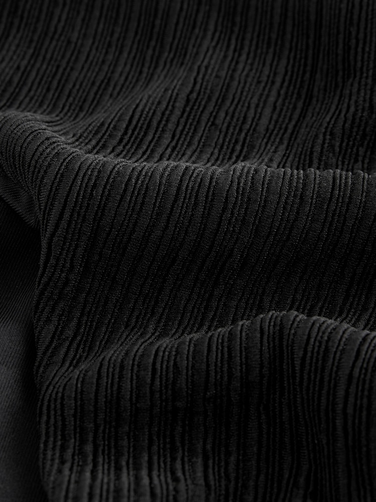 Schwarz gerippt - Bikinihose mit hohem Beinausschnitt - Image 5 of 5