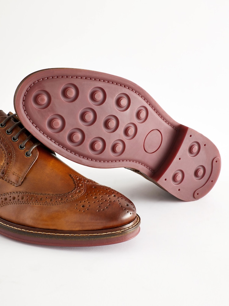 Marron fauve - Chaussures Brogues épaisses à semelle contrastante en cuir - Image 3 of 7