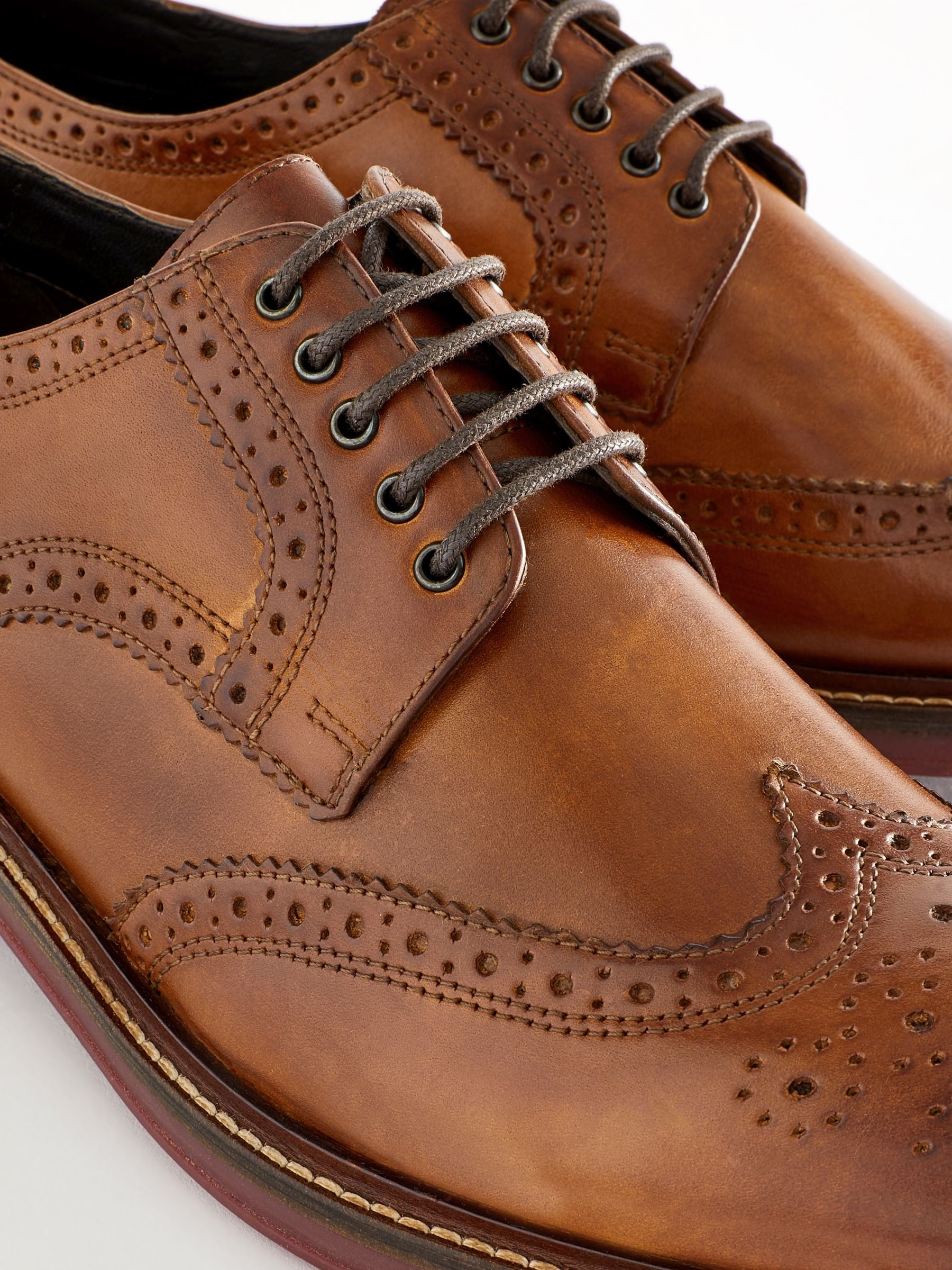 Buy Tan Brown Standard Fit Leather Contrast Sole Chunky