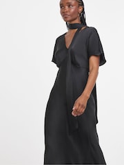 Simply Be Black Satin Scarf Detail Dress - Image 3 of 4
