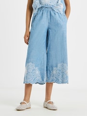 Simply Be Blue Light Wash Chambray Palm Tree Broderie Crop Jeans - Image 3 of 4