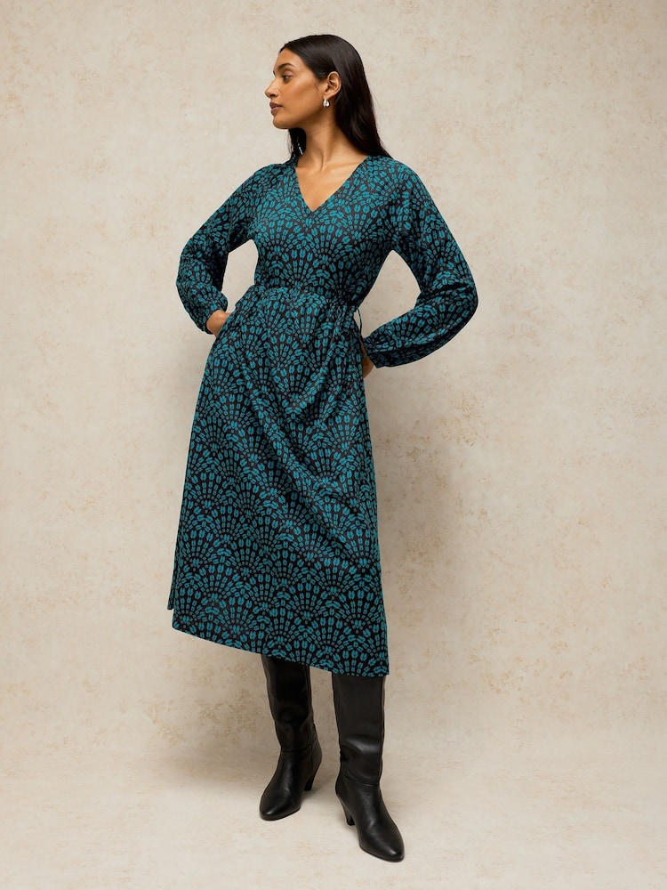 White Stuff Green Harper Jersey Dress - Image 1 of 6 White Stuff Green Harper Jersey Dress - Image 1 of 6