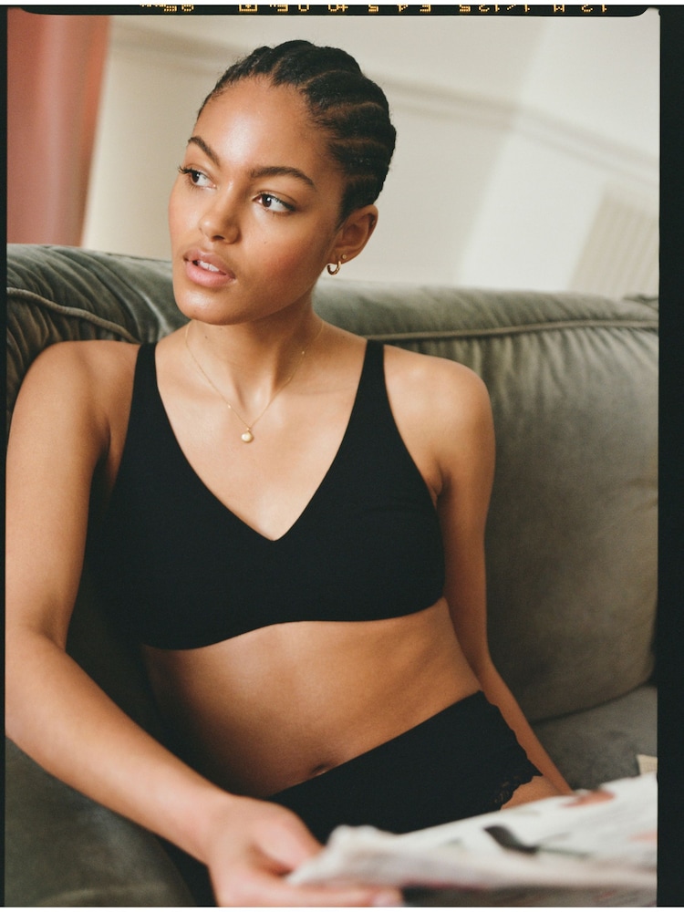 Black/White/Pastel Rose Nude Non Pad Non Wire Cotton Blend Ultimate Comfort Bras 3 Pack - Image 5 of 13
