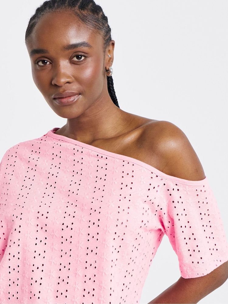 Simply Be Pink Off The Shoulder Broderie Top - Image 4 of 4 Simply Be Pink Off The Shoulder Broderie Top - Image 4 of 4