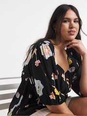 Simply Be Black Hoilday Print Crinkled Shirred Peplum Top - Image 3 of 4