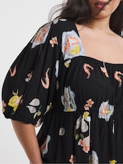 Simply Be Black Hoilday Print Crinkled Shirred Peplum Top - Image 4 of 4