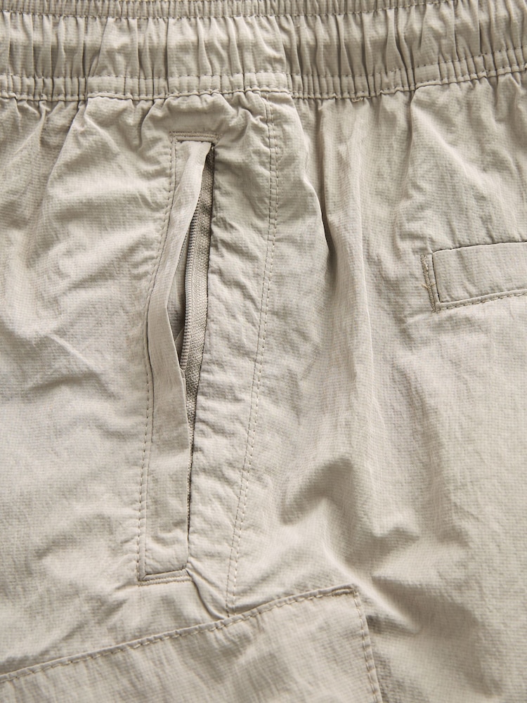 Stone Tech Cargo Edit 100% Cotton Shorts - Image 10 of 10