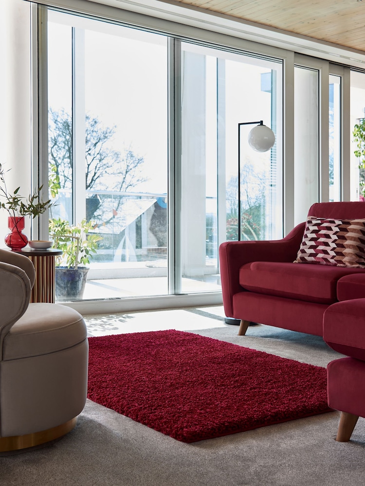 Red Premium Cosy Shaggy Rug - Image 1 of 6