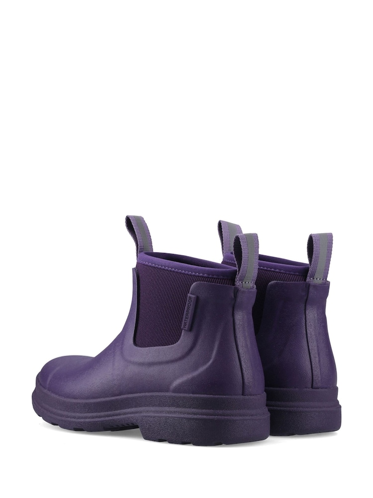 Muck Boots Purple Rainscape Chelsea Boots - Image 2 of 4 Muck Boots Purple Rainscape Chelsea Boots - Image 2 of 4