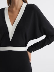 Reiss Black/White Jodie Knitted Colourblock Midi Dress - Image 3 of 4