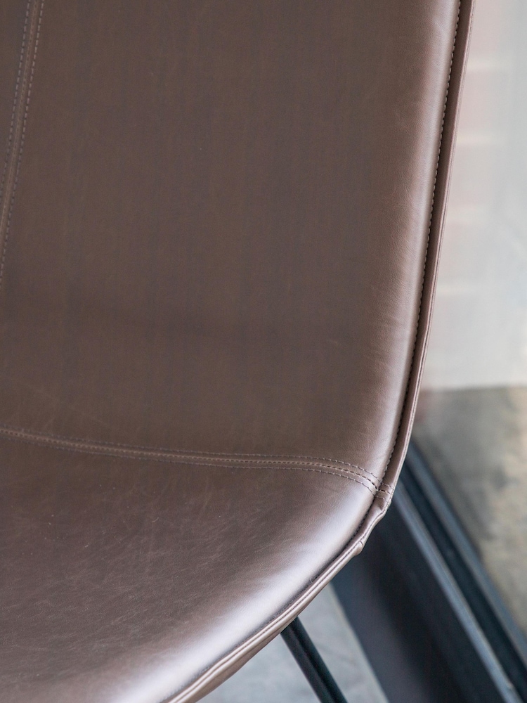 Gallery Home Orange Texas Lounge Chair - Image 3 of 3 Gallery Home Orange Texas Lounge Chair - Image 3 of 3