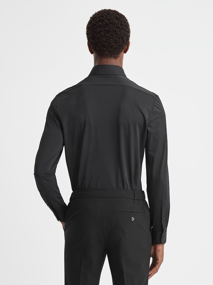 Reiss Black Voyager Regular Fit Travel Shirt - Image 5 of 7